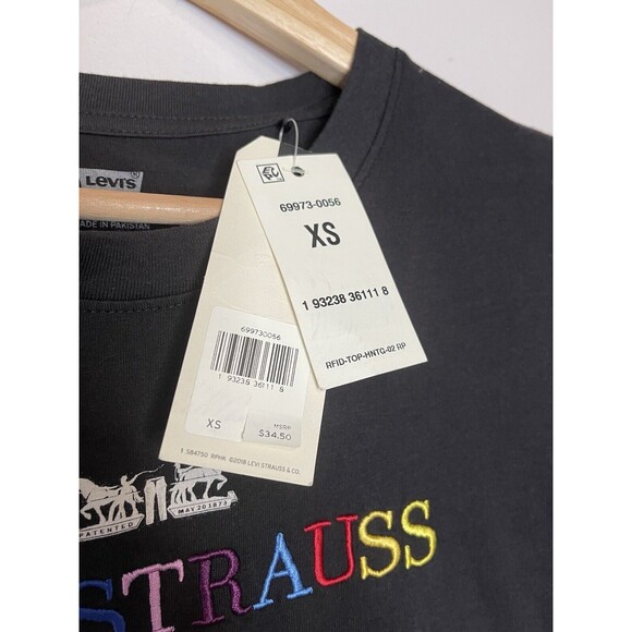 LEVI'S  Womens XS Oversize Rainbow Logo Embroidered Tshirt Short Sleeve Casual - Picture 5 of 6